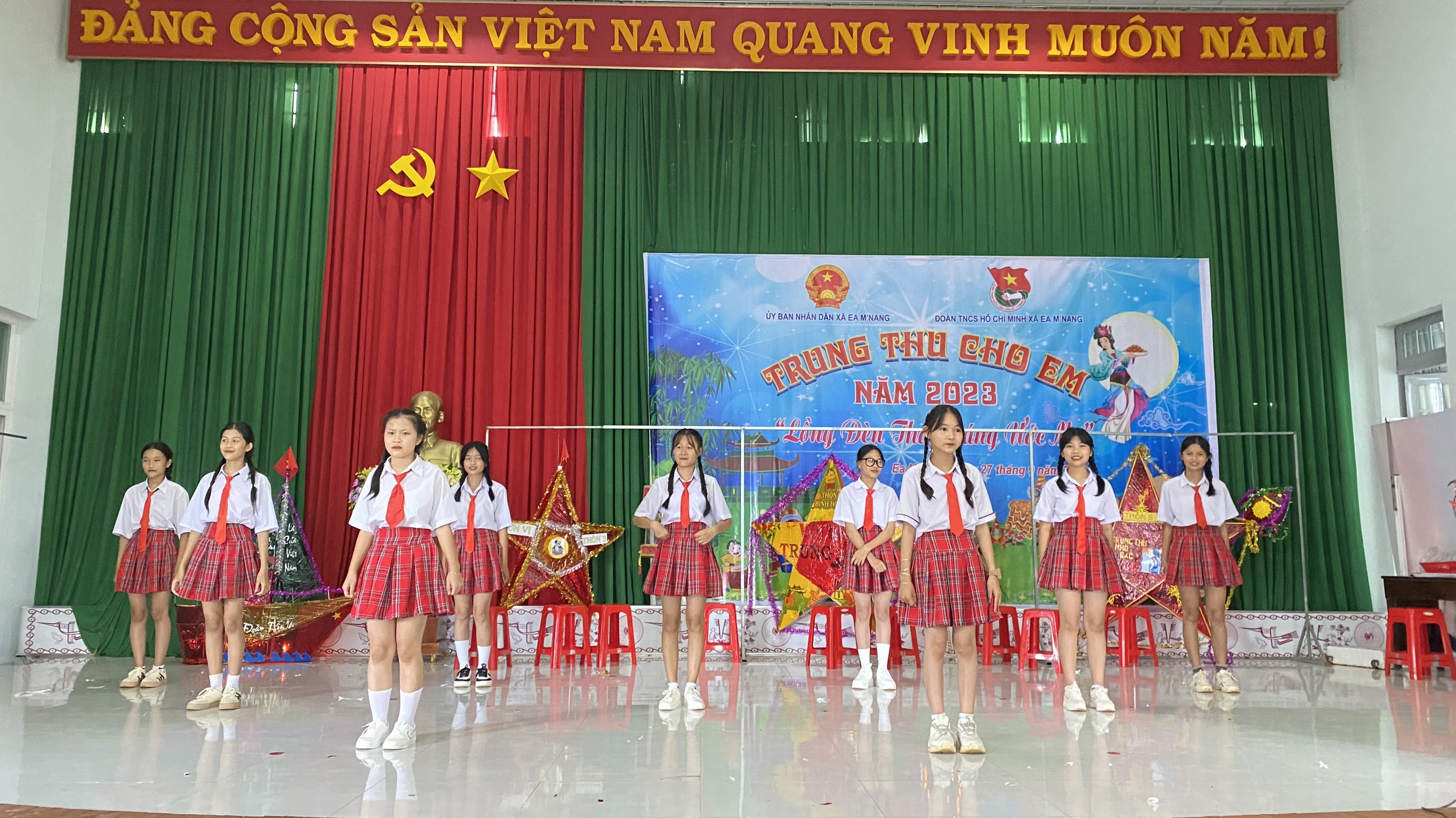 Văn nghệ